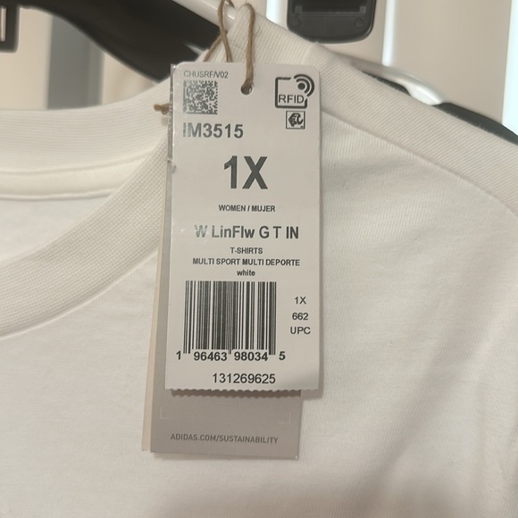 Adidas T-Shirt - Picture 2 of 2